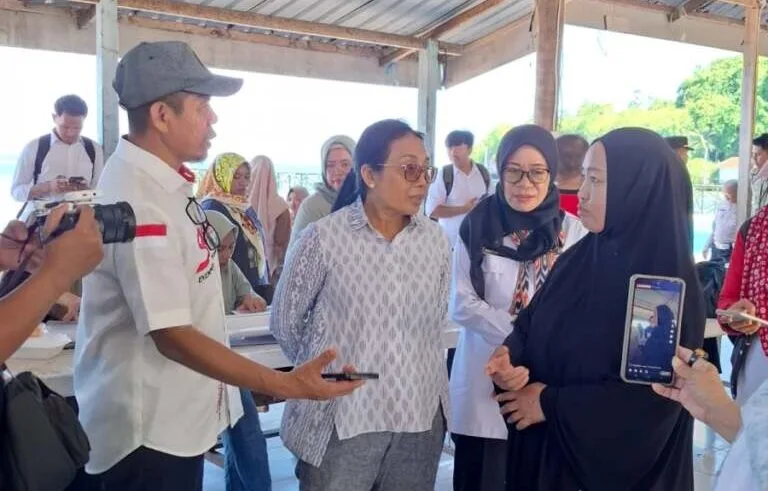Menteri PPPA Kunjungi Posyandu Gunung Indah Karampuang yang Masuk Desa Ramah Anak