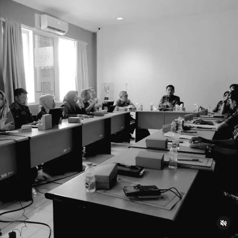 Sekda Majene Pimpin Rapat Pembahasan Perubahan Perbup APBD 2024