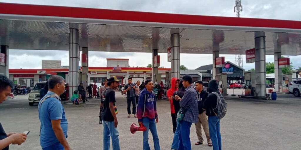 Sejumlah Aksi Demo Mahasiswa diSoroti Maraknya Mafiah diDugaan Salah Penyalahgunaan BBM Bersubsidi di Kota Makassar Sulsel