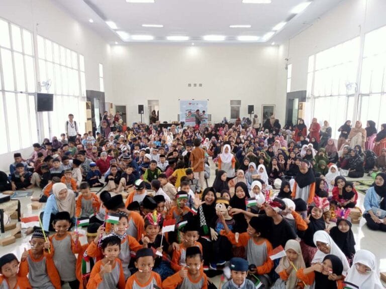 Ratusan Anak Antusias Ikuti Indonesia Mendongeng Ke 11 Kali di Makassar