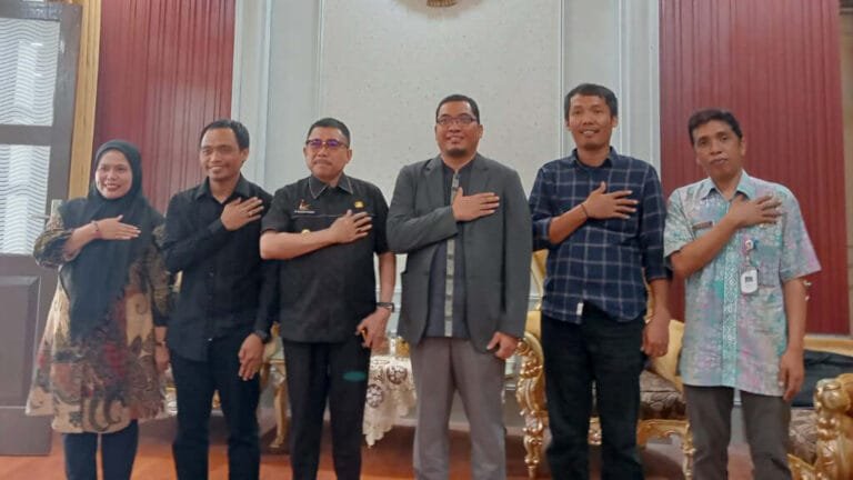 Kunjungan Komisioner KPU Majene ke Rujab Bupati Majene