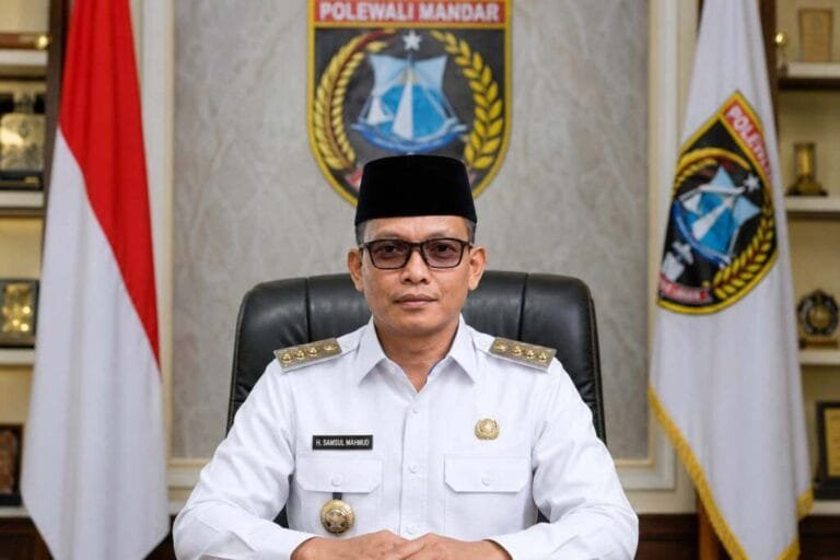 Setahun Kepemimpinan Kepala Daerah di Sulbar: Polewali Mandar Dinilai Unggul dalam Infrastruktur dan Respons Sosial